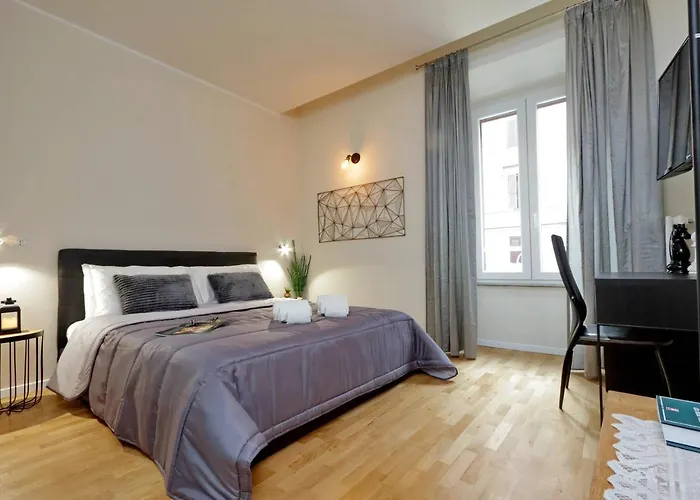 לינה וארוחת בוקר Termini Terrace 4*