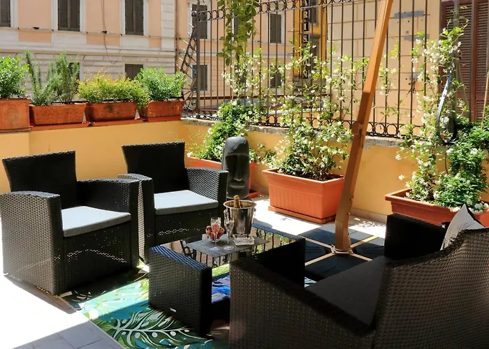 לינה וארוחת בוקר Termini Terrace 4*